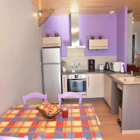 House - 2 Pers, 48 M2, 2/1 Viazac